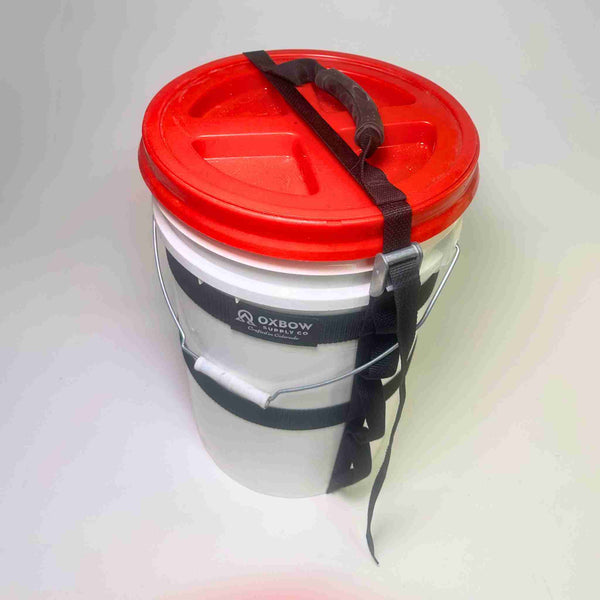 5-gallon bucket carry system with integrated daisy chains